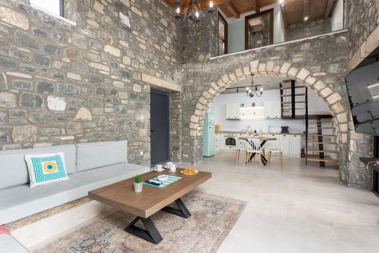 Room 5, La Casa Di Pietre 3 in Rhodes, South Aegean