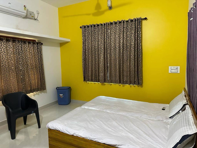 Room 2, Lovely 5-bed Villa in Udupi, Udupi