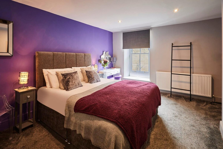Bedroom 2, Host Stay Majestic Purple, Northumberland