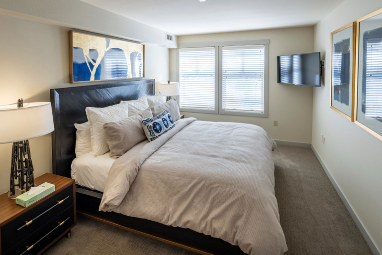 Room 4, 2204 - Two Bedroom Deluxe Eagle Springs East 2 Condo by RedAwning, Salt Lake