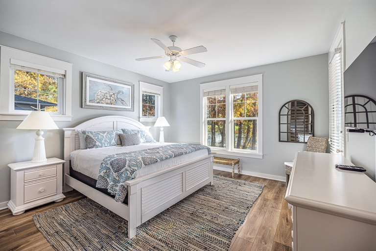 Bedroom 2, 1282 Laurel Grove 3 Bedroom Home by RedAwning, Walton