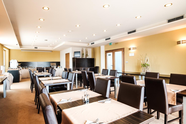 Food & Drinks 2, Hotel Comfort, Nitra