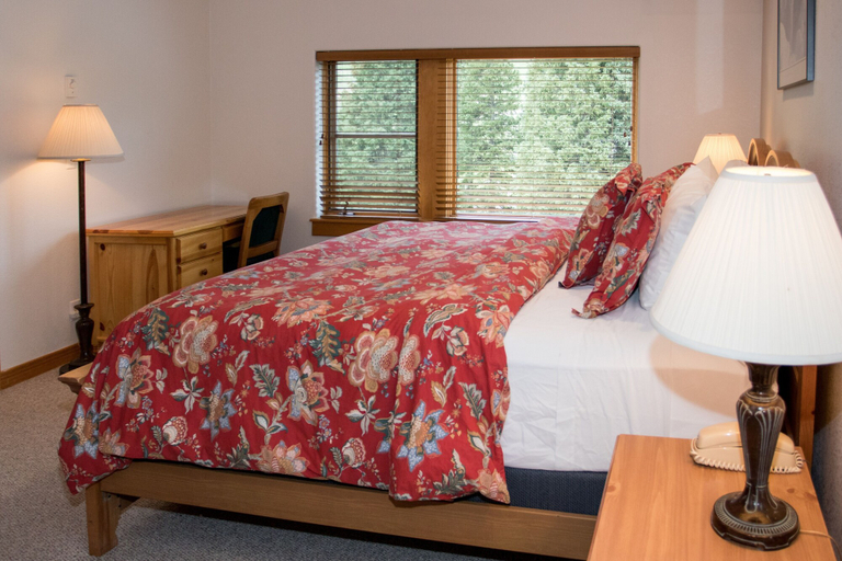 Room 4, 4312 - Two Bedroom Deluxe Creekside Condominiums 2 Condo by RedAwning, Salt Lake