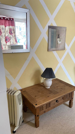 Others 5, Lovely Studio in Twickenham, London