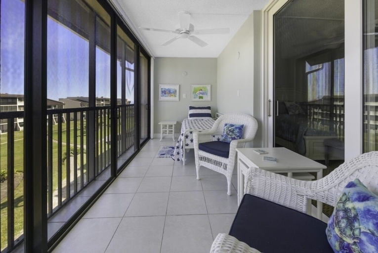 Others 1, Loggerhead 314 2 Bedroom Condo by RedAwning, Lee