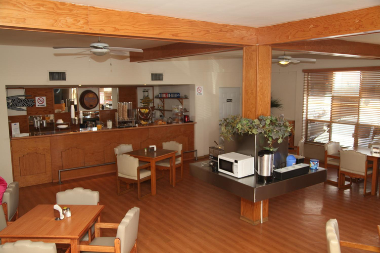 Food & Drinks 4, American Inn Hotel & Suites Parral, Allende