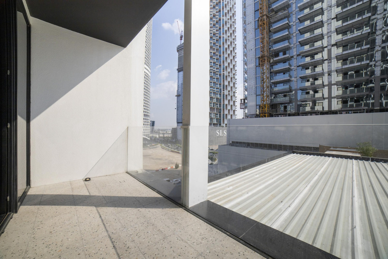 Room 3, Elegant Escape Studio at Upside Living Business Travel Ready, Dubai