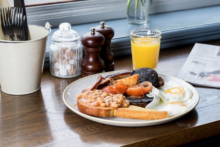 Food & Drinks 4, The Brewers Inn, London