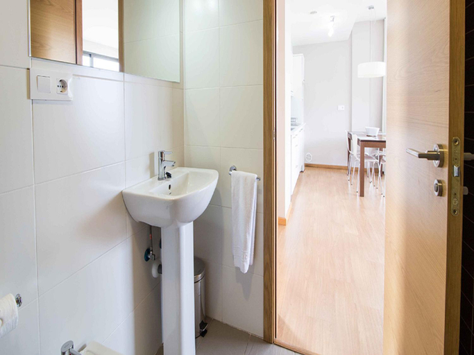 Bathroom 4, Playa de Osmo Apartamentos Turisticos, A Coruña