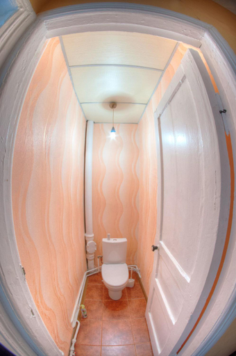 Bathroom 1, Yourhostel Olimpiyskiy, Holosiïvs'kyi