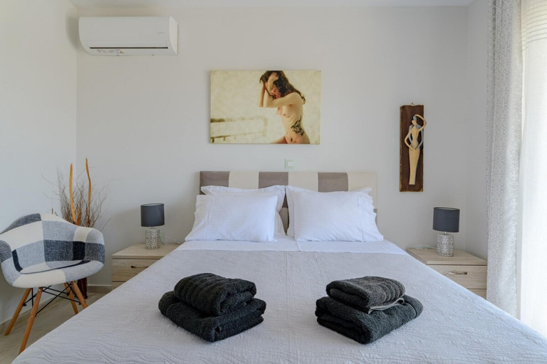 Bedroom 3, Semeli Art Villa Kefalonia with Pool, Ionian Islands