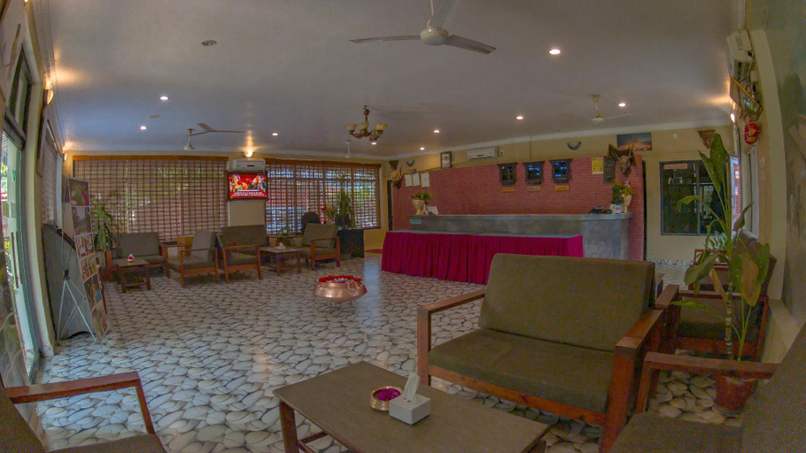 Public Area, Hotel Jungle Crown, Narayani