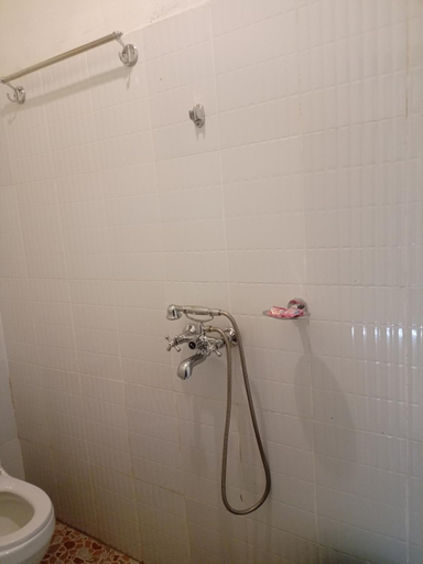 Bathroom 1, Paradise Eco-Hub, Lake Bunyonyi, Ndorwa