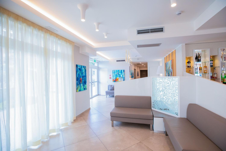 Public Area 4, Hotel Baby, Rimini