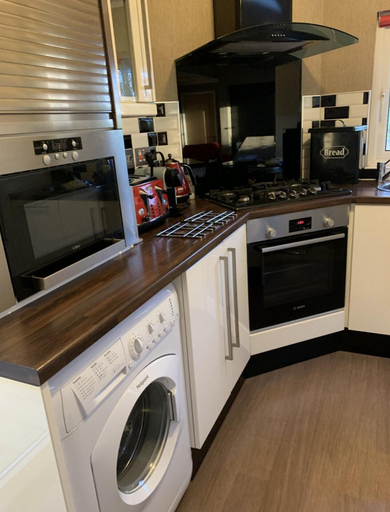 Others 5, Immaculate 2-bed Lodge in Harrogate, North Yorkshire