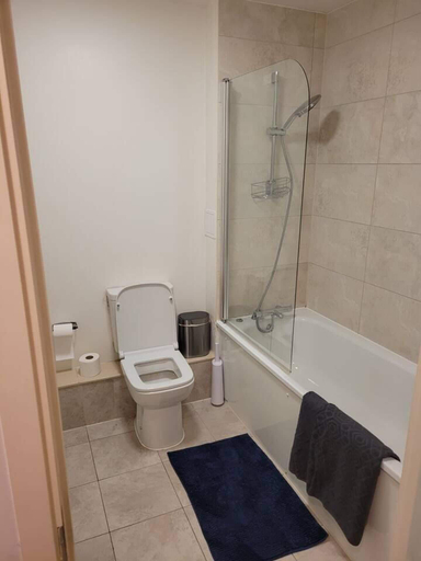 Bathroom 3, Beautiful 1-bed Apartment in London, London