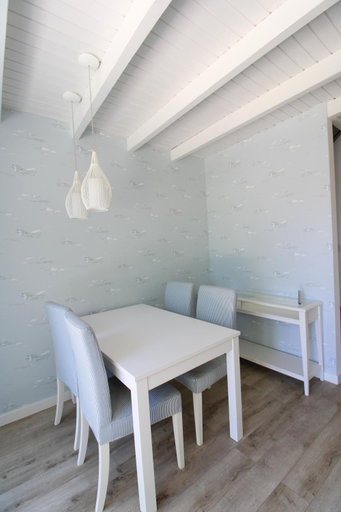 Others 5, The Beach House, Balatonfüred
