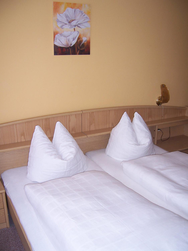 Others 2, Lallinger Hof, Deggendorf