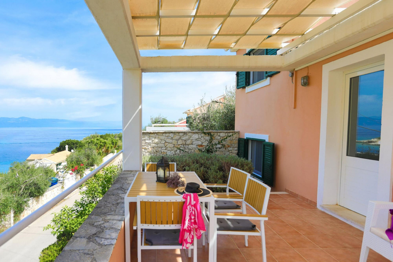 Room 4, Villa Dionisis in Paxi, Ionian Islands