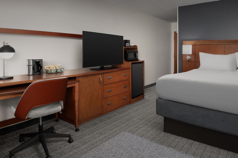 Bedroom 10