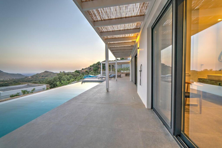 Room 5, Villa Chelidoni in Mariou, Crete