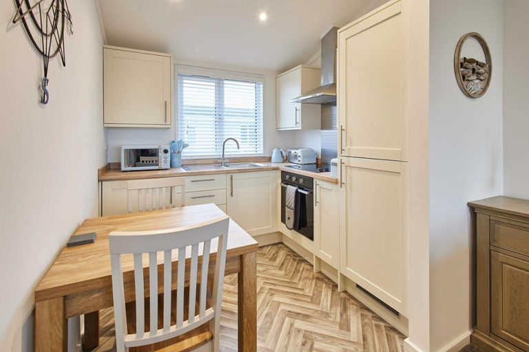 Others 5, Host Stay Sea View Road, East Riding of Yorkshire