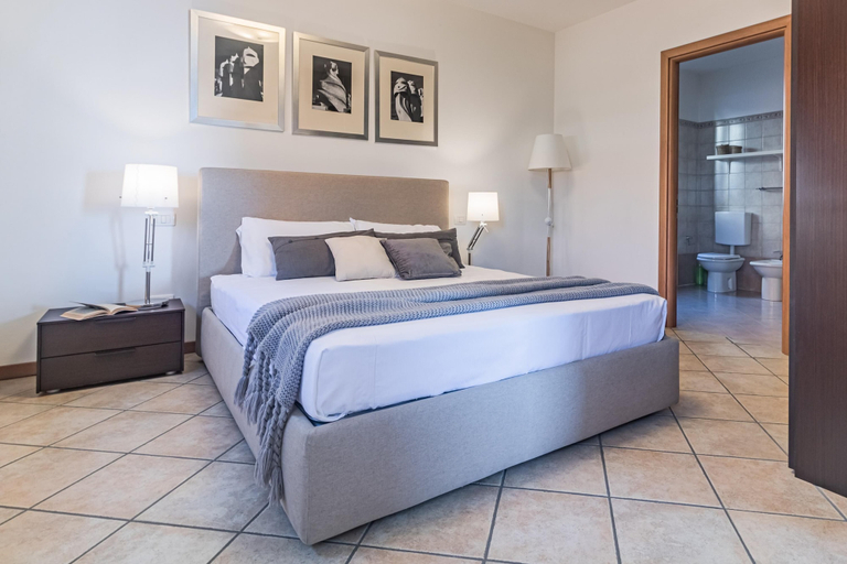 Bedroom 4, Jewel of Varenna in Perledo, Lecco