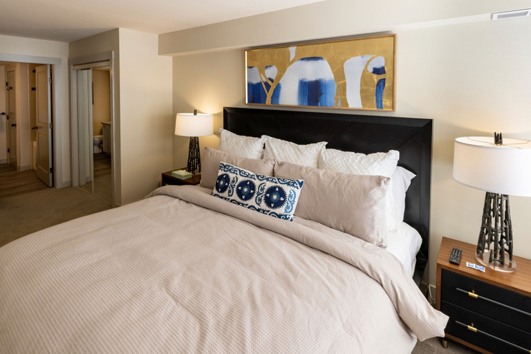 Room 5, 2204 - Two Bedroom Deluxe Eagle Springs East 2 Condo by RedAwning, Salt Lake