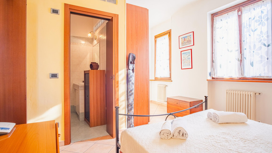 Room 5, Al Bivio Peschiera - Italian Homing, Verona