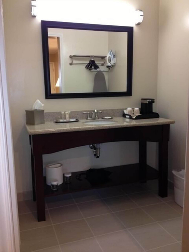 Bathroom 4, Casa de Fruta Cabins, Inn & RV Park, Santa Clara
