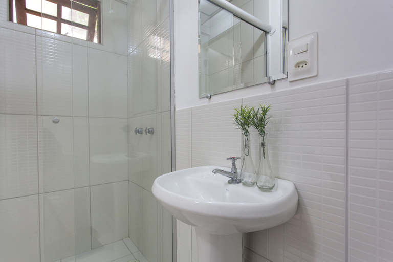 Bathroom 3, Club Suites, São Paulo
