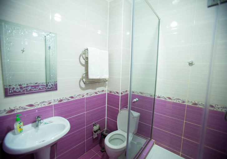 Bathroom 2, Hotel Alash, Astana City