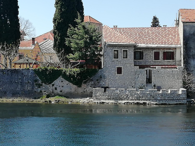 Others 5, Castello, Trebinje