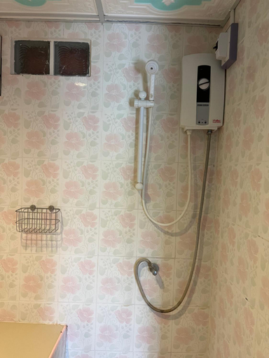 Bathroom 2, Charm TalaMok, Khao Kho