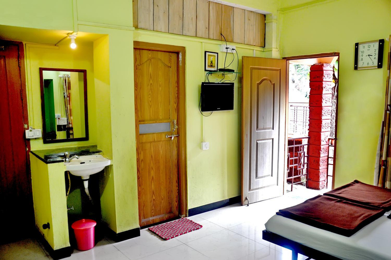 Others 5, Radhanand Holiday Home, Kolhapur