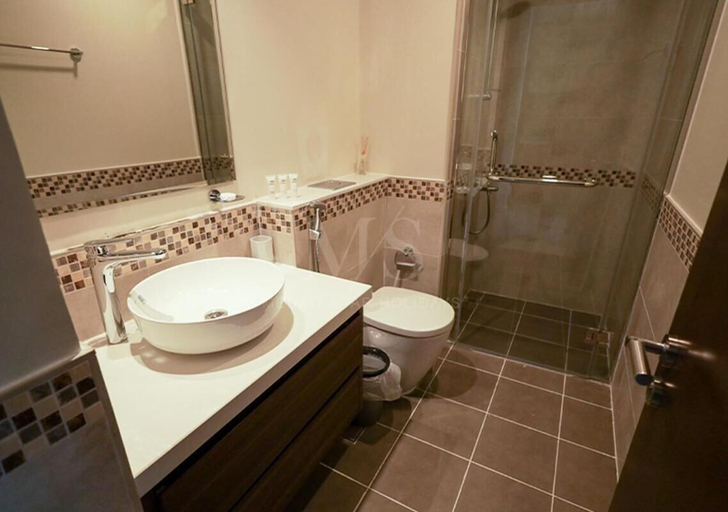 Bathroom, Mh-1 Bhk With Serene Canal View in Reva Residence Ref 26009, Dubai