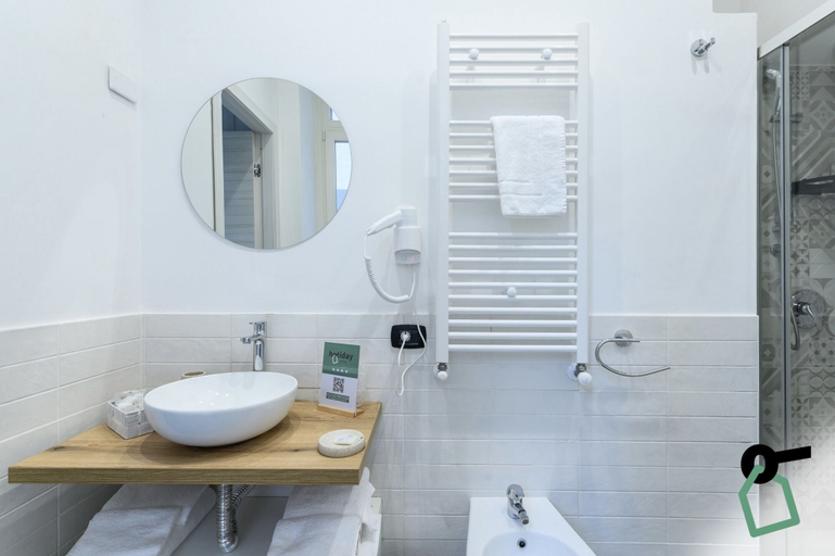 Bathroom 5, Hotiday Room Collection - Napoli Sant’Arcangelo, Napoli