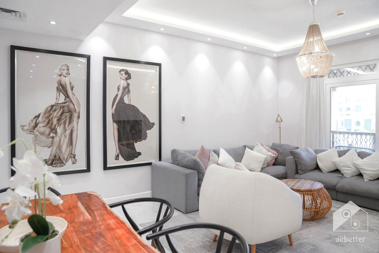 Others 5, Luxurious Apartment With Iconic Burj View, Dubai
