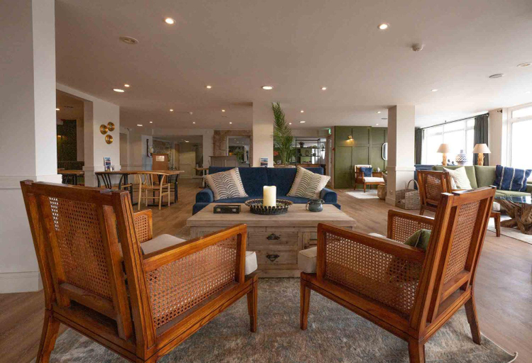 Others 4, Tregarthen's Hotel, Isles of Scilly