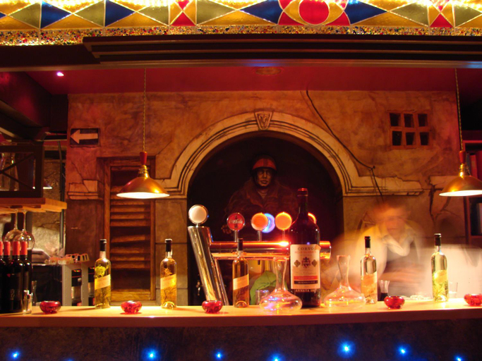 Food & Drinks 4, Gente di Notte, Rome