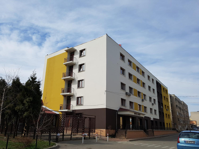 Others 2, Hotel Dacor, Orastie