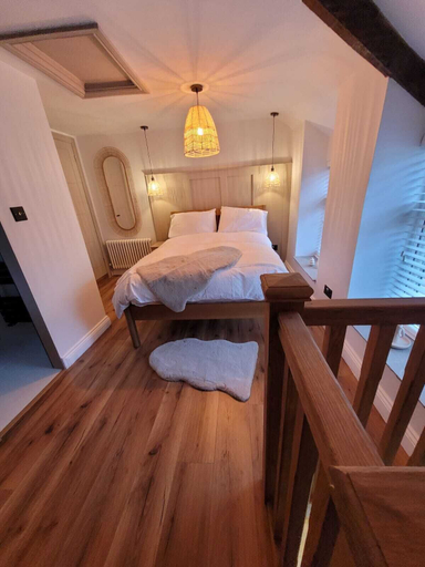 Bedroom 3, Charming 1-bed Cottage in Brynmenyn, Bridgend