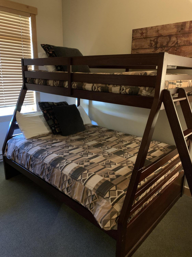 Bedroom, Sunstone # 329, Mono