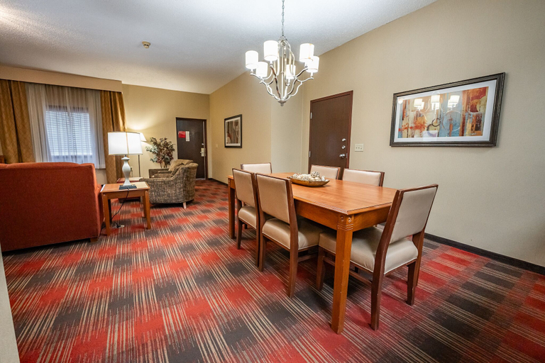 Others 5, Christopher Inn and Suites, Ross