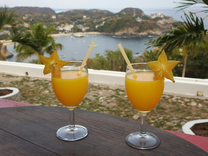 Food & Drinks 4, Angel del Mar, Dist. Pochutla