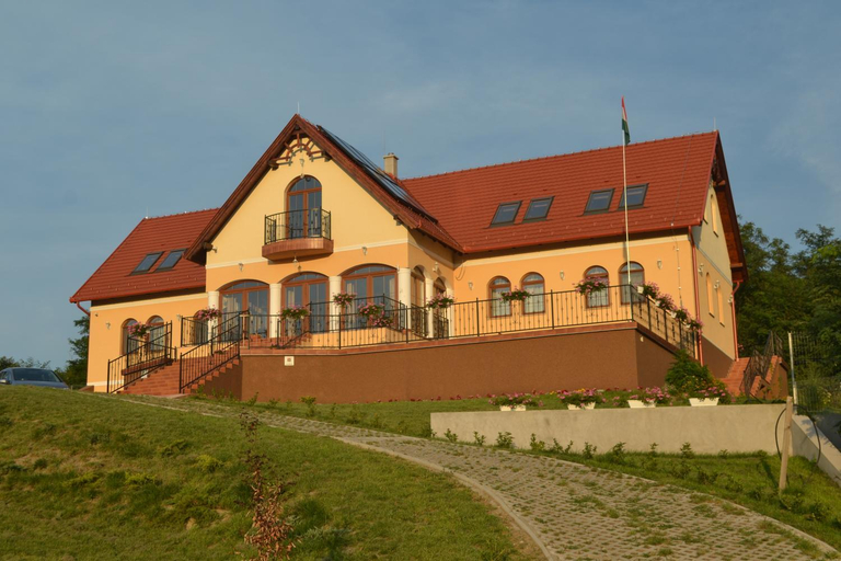 Others 5, Berezdteto Vendeghaz, Mezőkövesdi