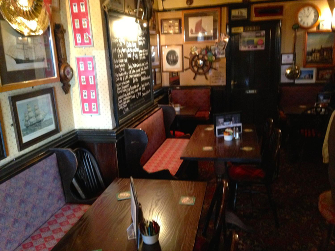 Food & Drinks 5, The Kings Head, Kent