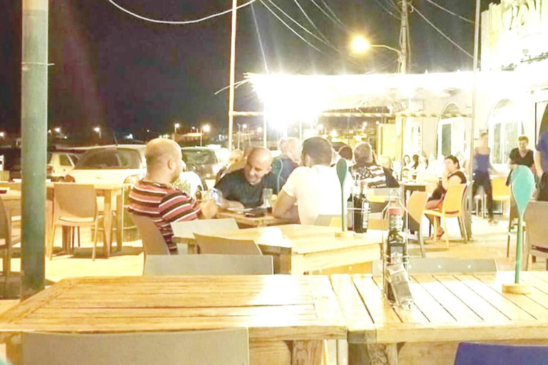 Food & Drinks, Peaceful Haven With Stunning Views Close to sea