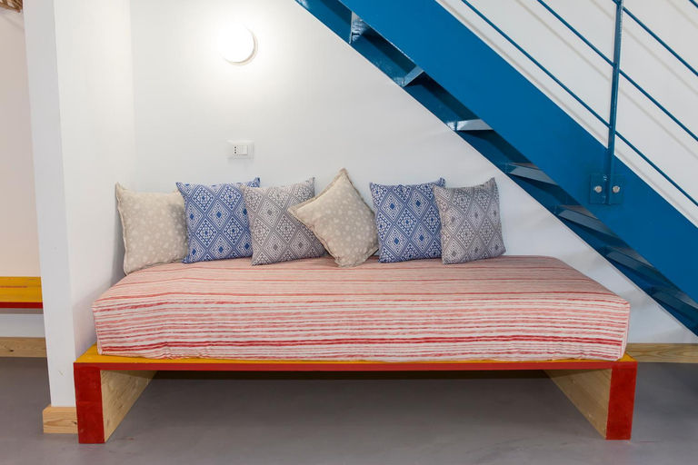 Others 2, Guest House del Conte, Latina