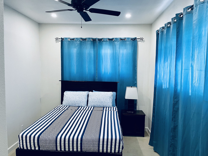 Bedroom 3, Cheekz Loft
